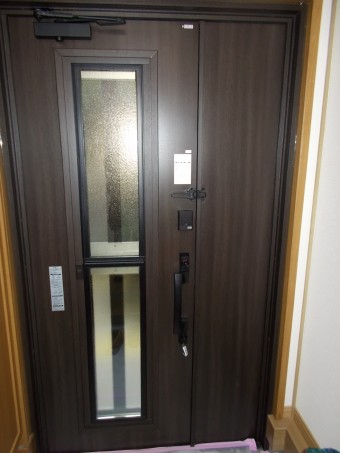 2階から1階へー住まい方を変える為1階を全面リフォーム